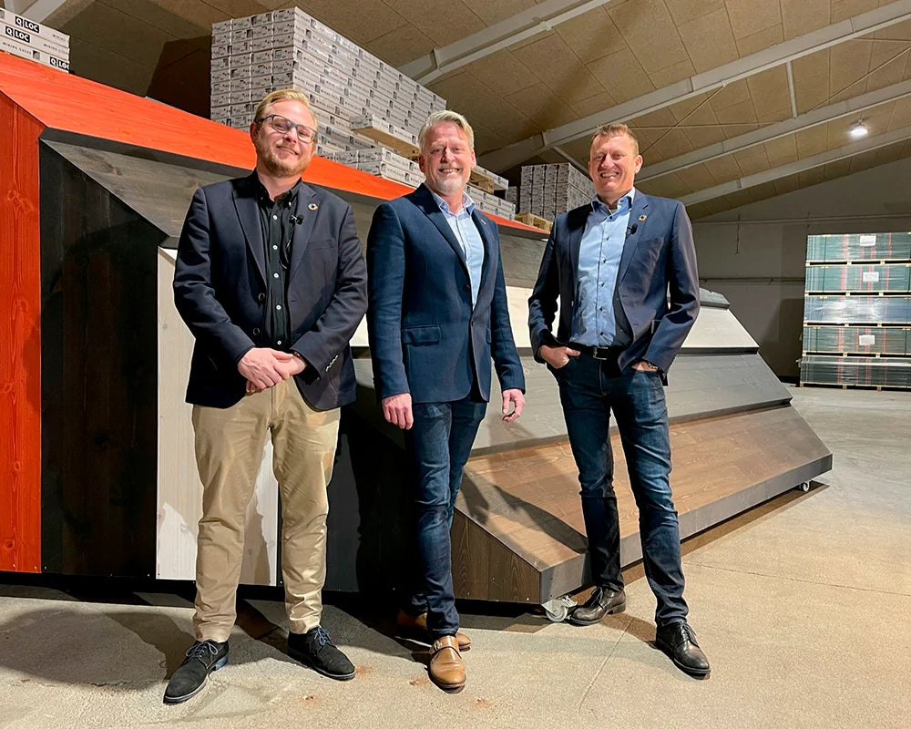 Vi åbner fabrikken og fejrer 25 år med danske Wiking Gulve