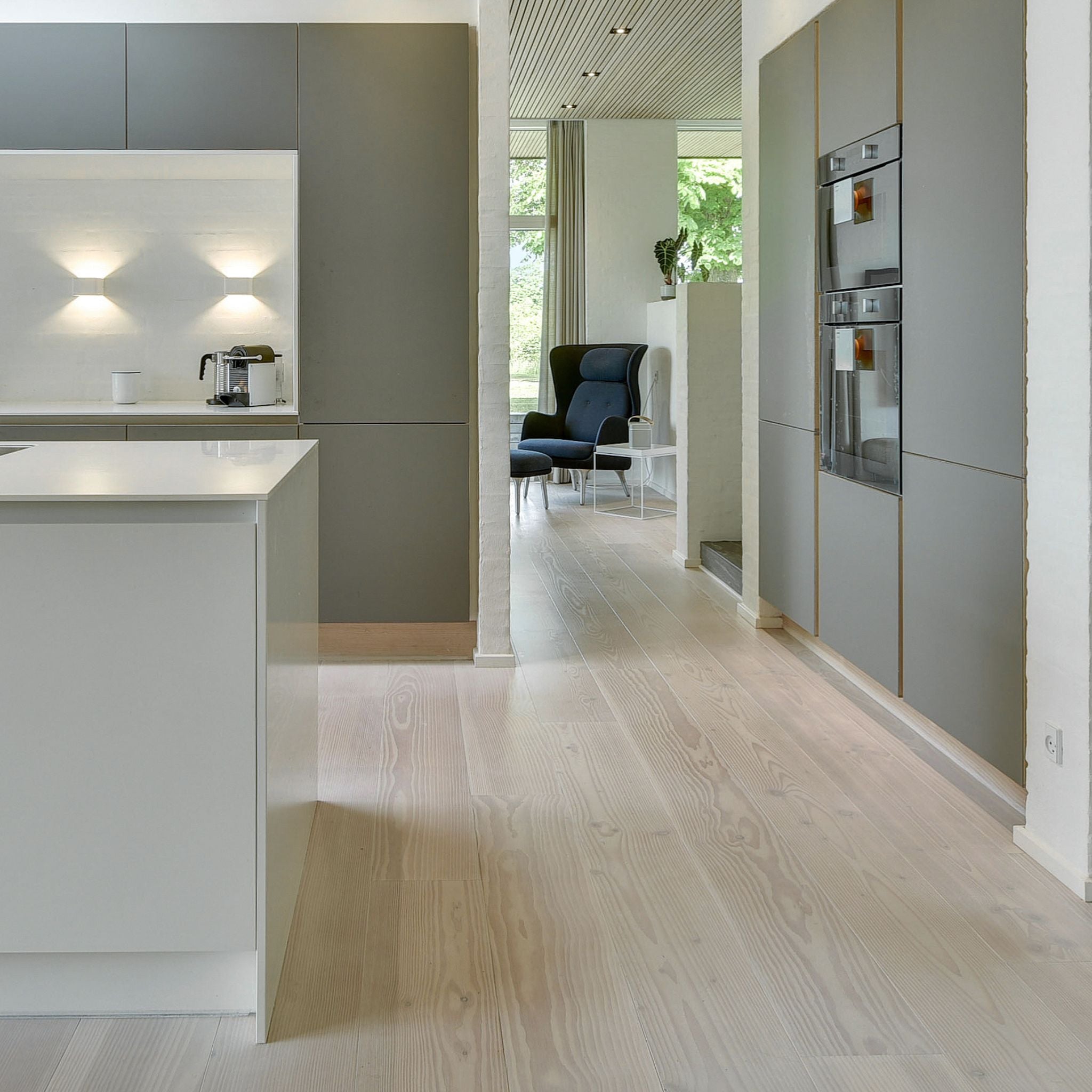 Douglas Prestige 15x235 Ubehandlet