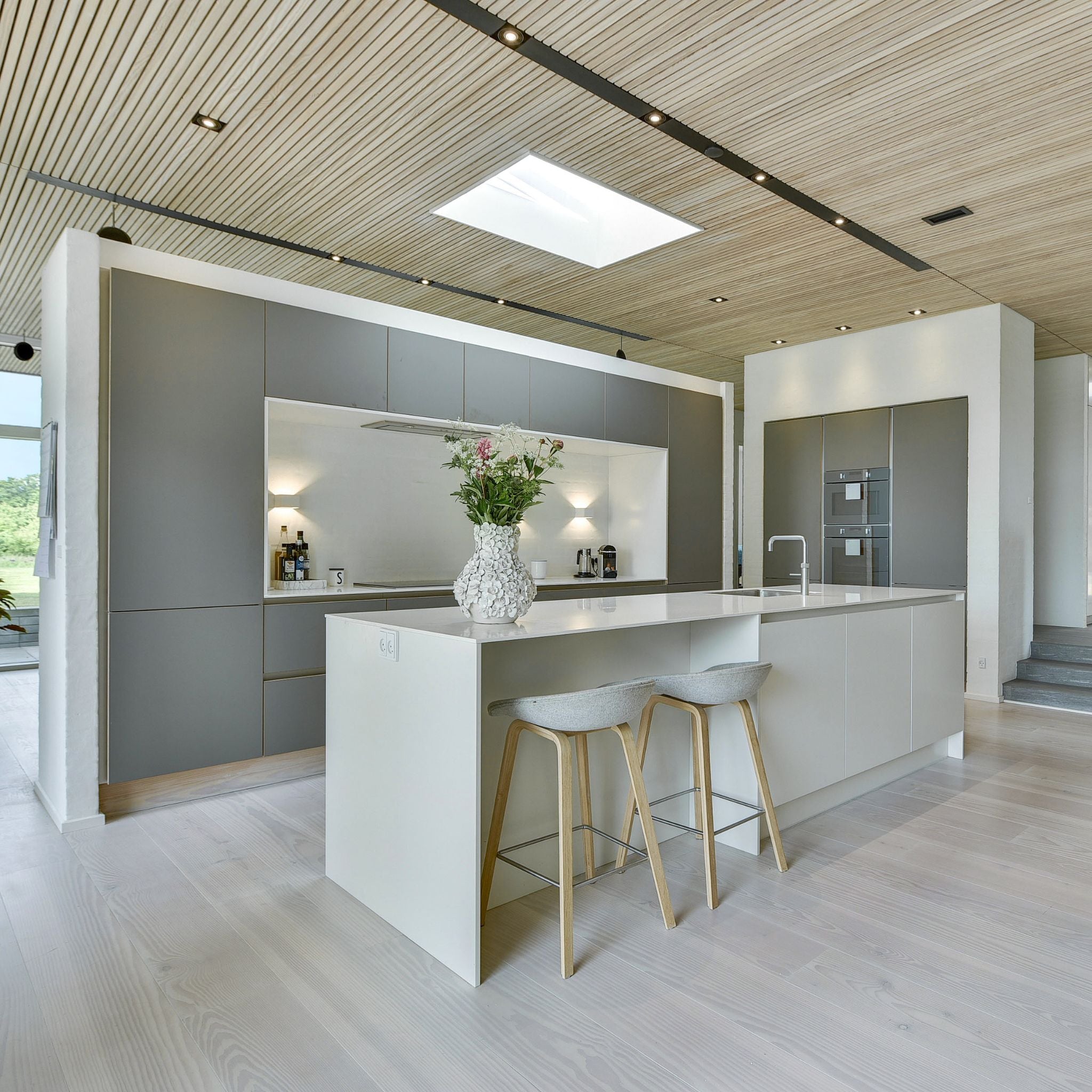 Douglas Prestige 15x235 Ubehandlet