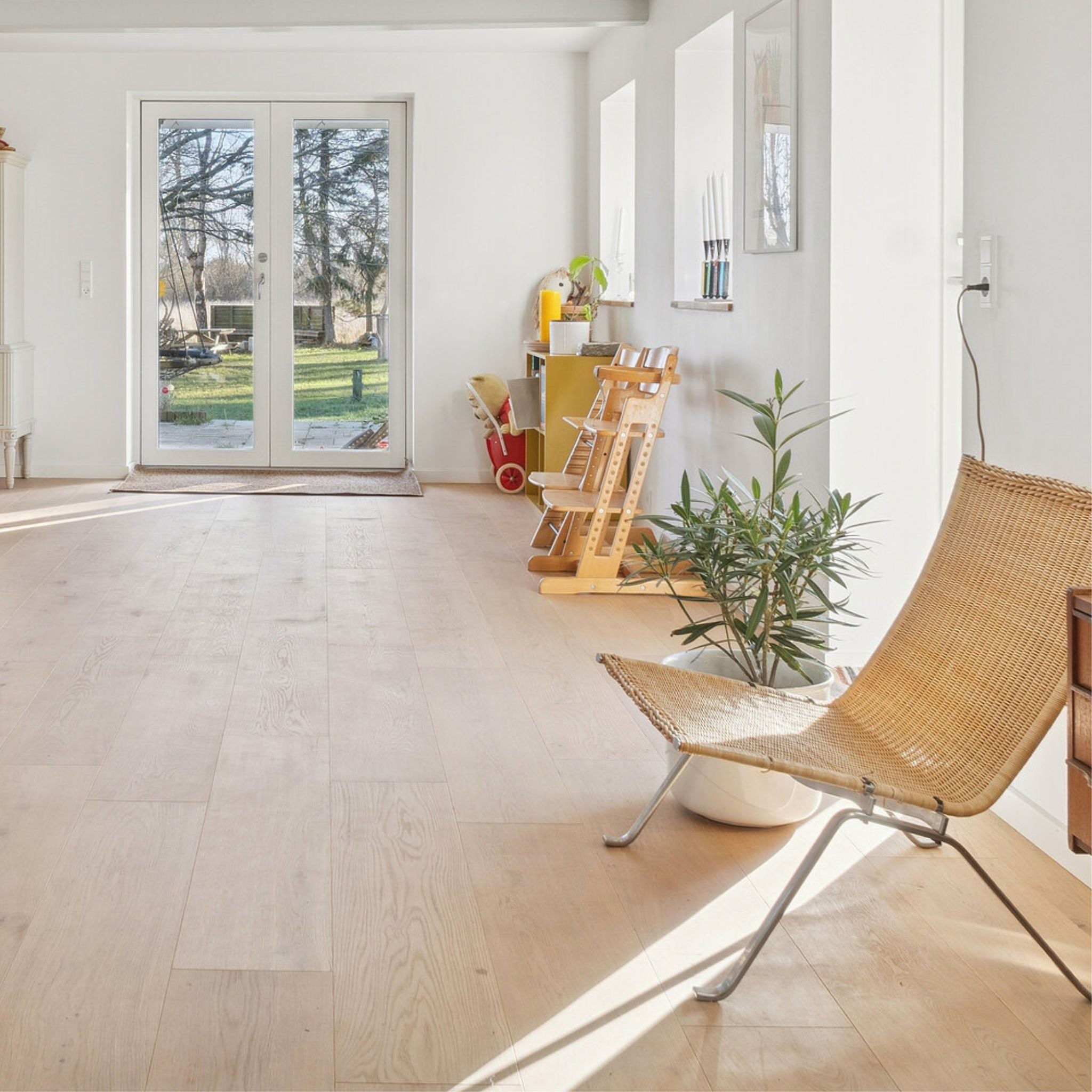 Eg Prestige Pacific 15x235 Hvidolie