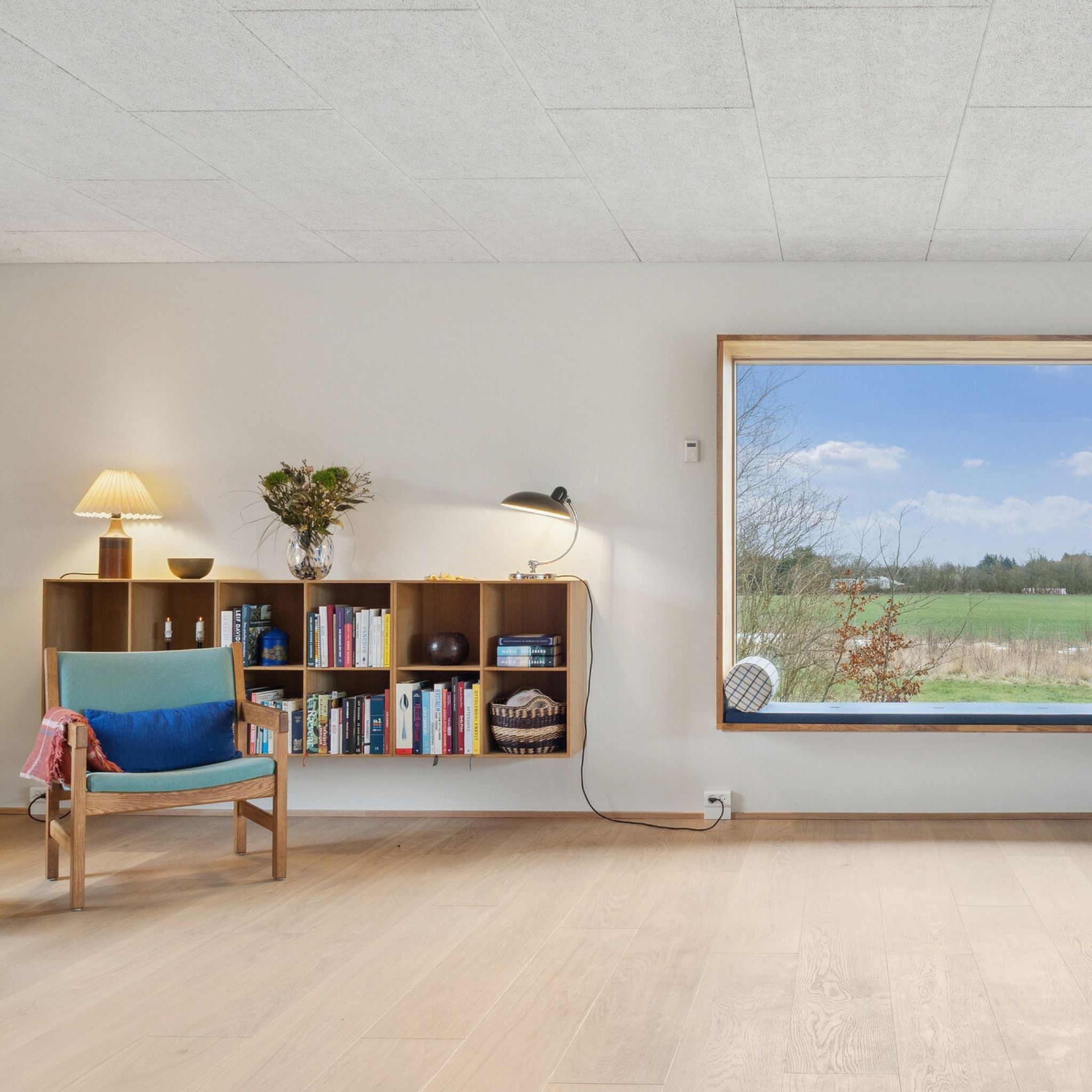 Eg Prestige Pacific 15x235 Hvidolie