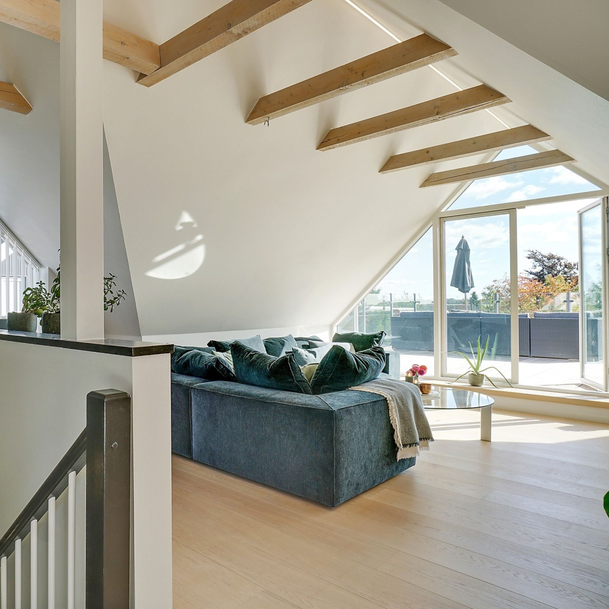 Eg Select 22x185 Hvid Matlak