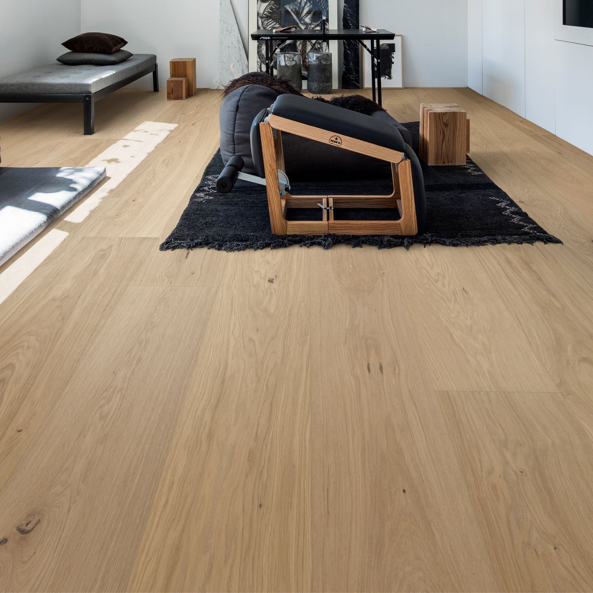 Q-Plank Woodura Oak Nature 11x271 Misty White Matlak
