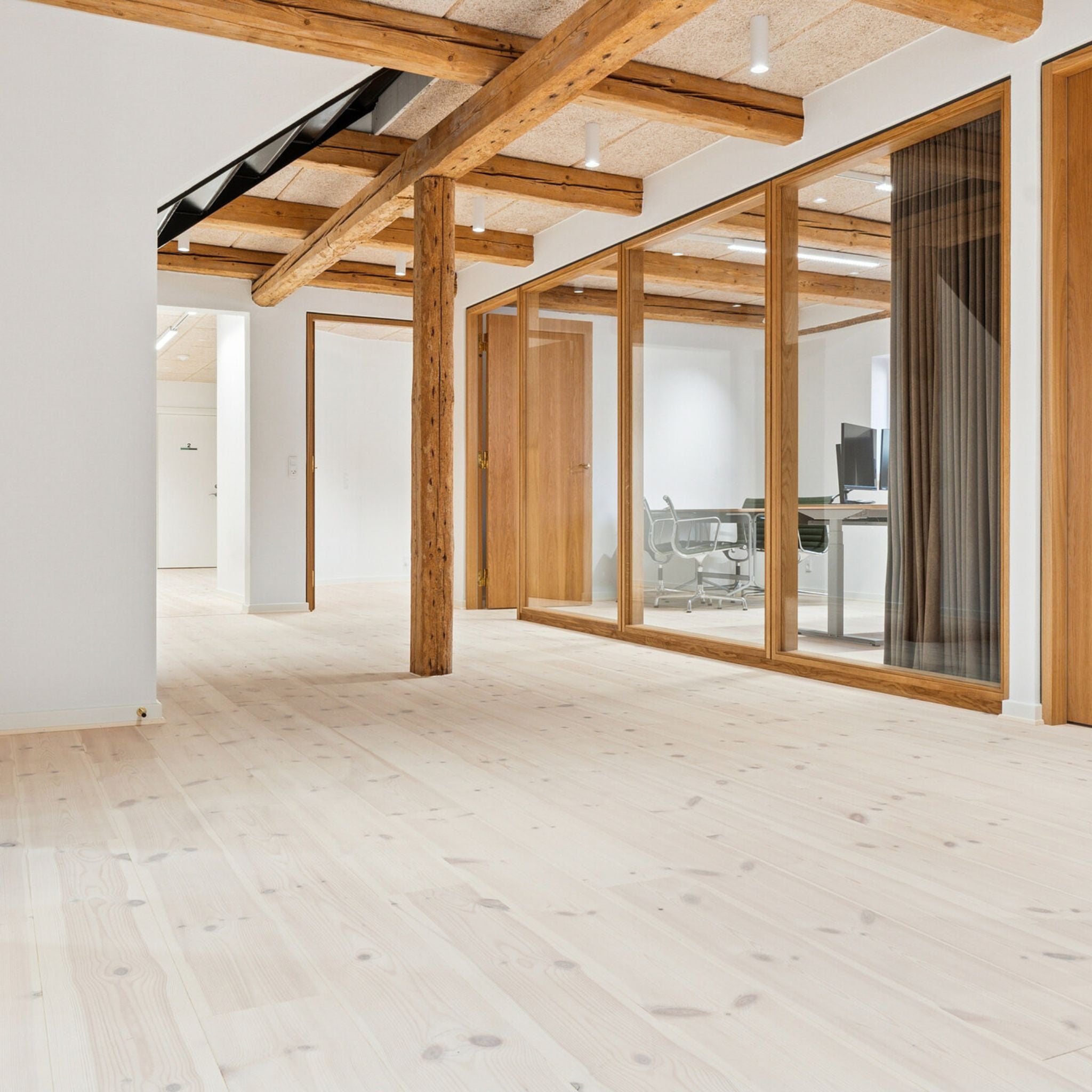 Fyr Prima 32x185 Lud & Hvidolie